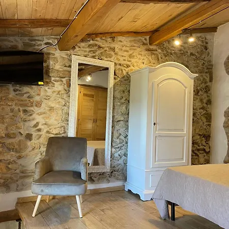 Antica Dimora Fora E' Muros Ammentos Appartamento Posada (Sardinia)